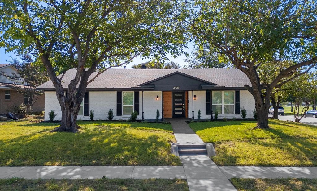 2420 Lovell Drive, Mesquite