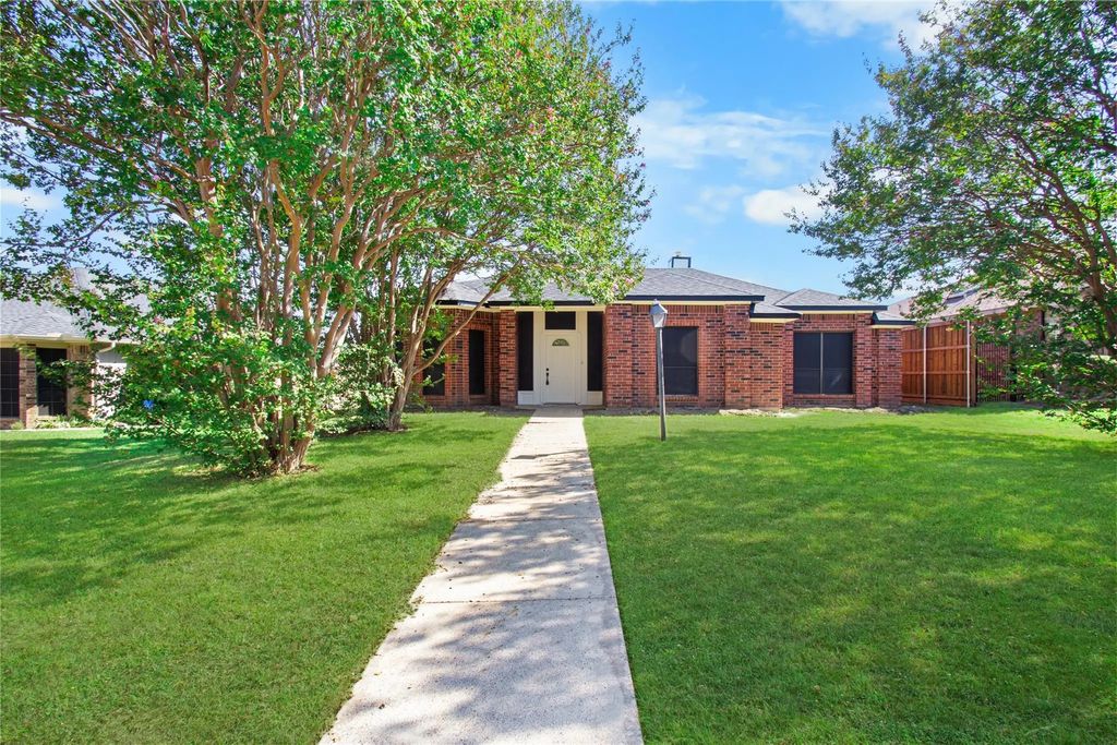 1812 Seminole Trail, Mesquite