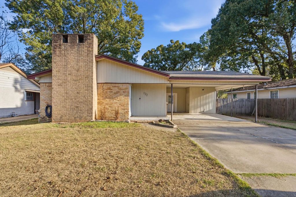 122 Massingill Drive, Longview