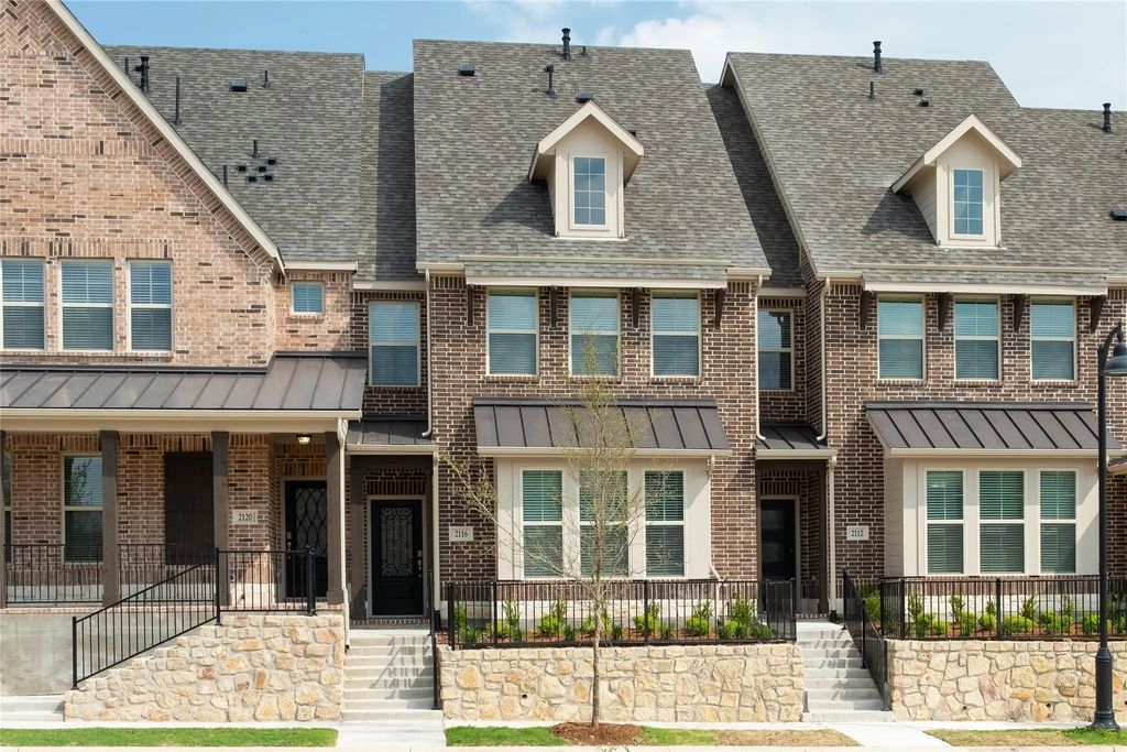 2116 Naples Drive, Rowlett