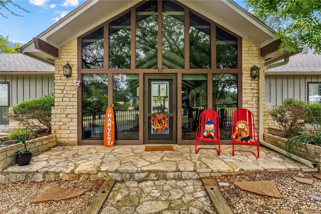 113 County Road 1275, Morgan