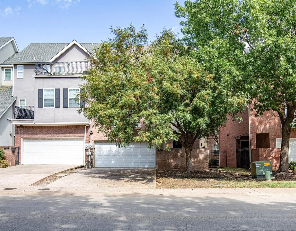 5713 Lewis Street, Dallas