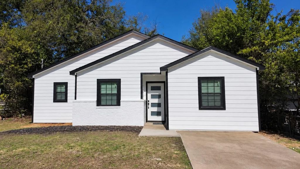 1615 Presidio Avenue, Dallas