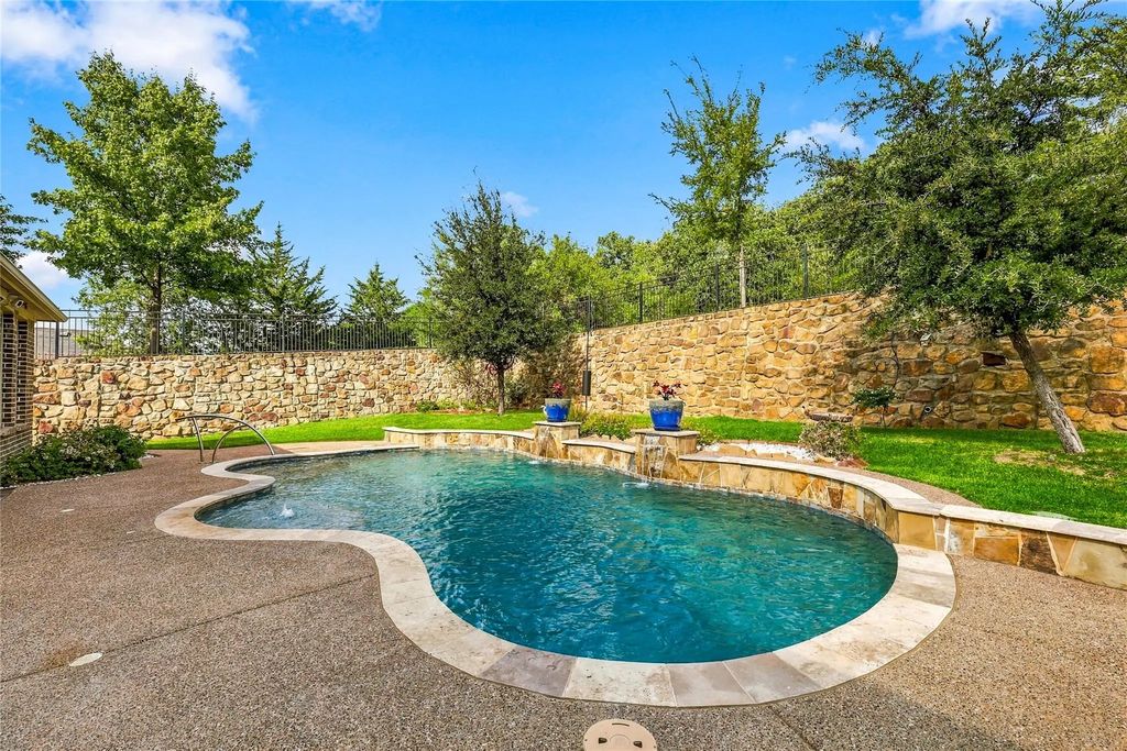 6641 Elderberry Way, Flower Mound