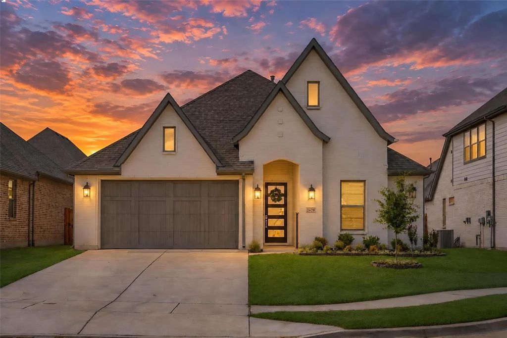 2628 Flycatcher Road, Fort Worth