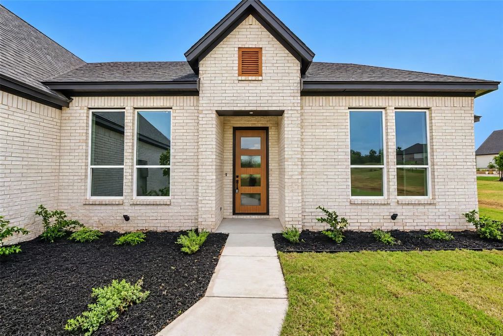 128 Aslan Road, Poolville