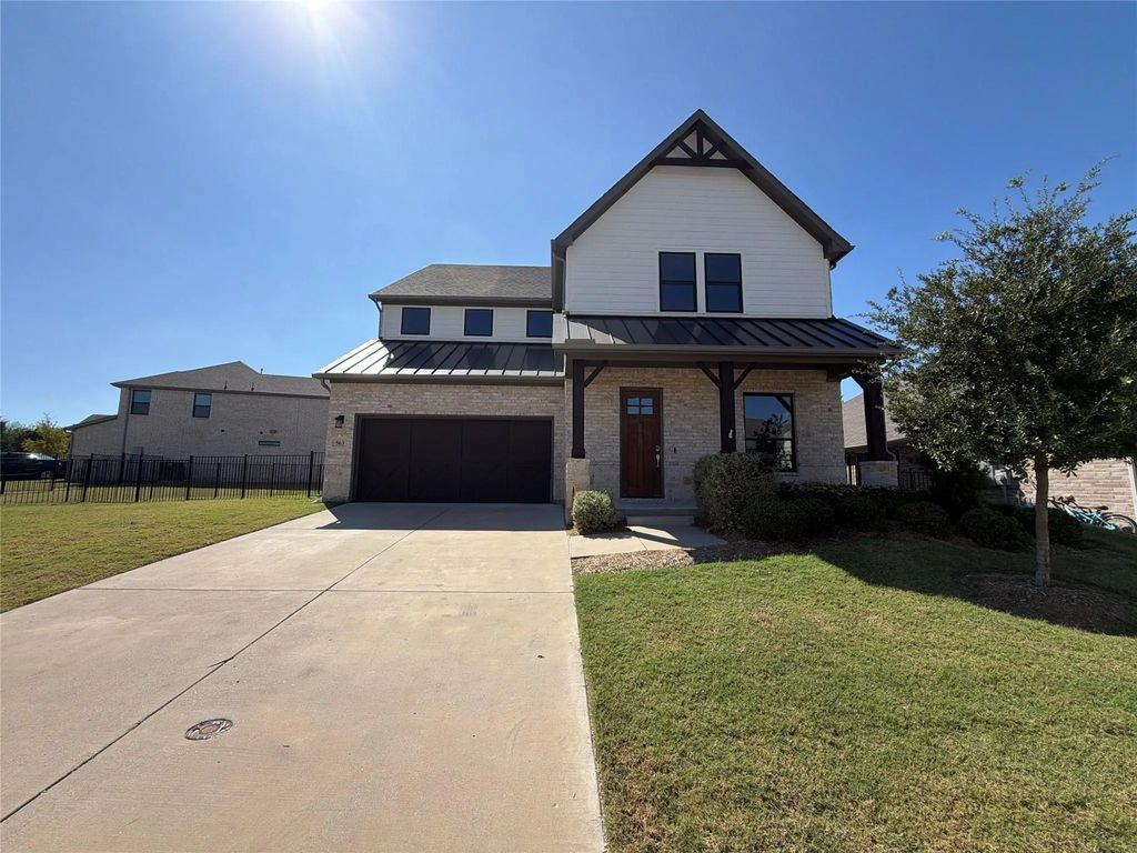 563 Torrey Pines Circle, Heath