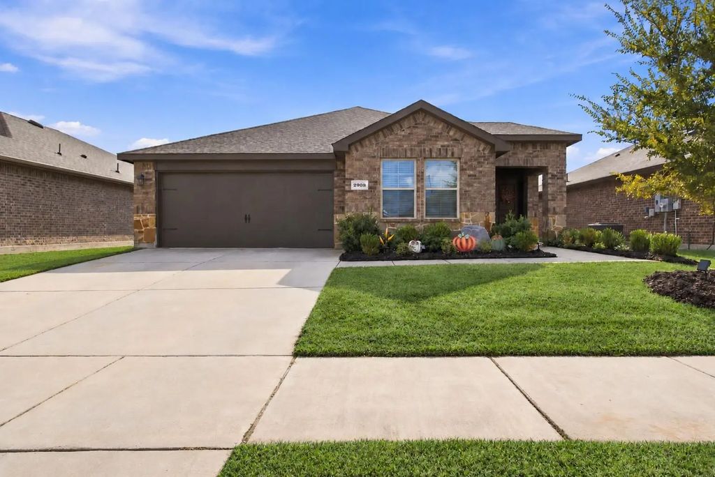 2908 Peony Drive, Sherman
