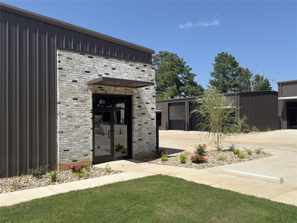 12173 Hwy 64 E, Tyler