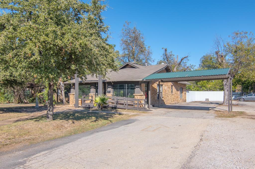 2208 Austin Avenue, Brownwood