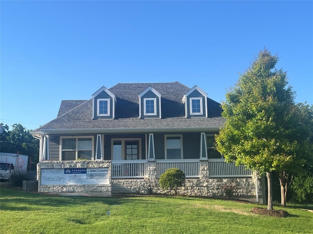 212 E Broadway Street, Prosper