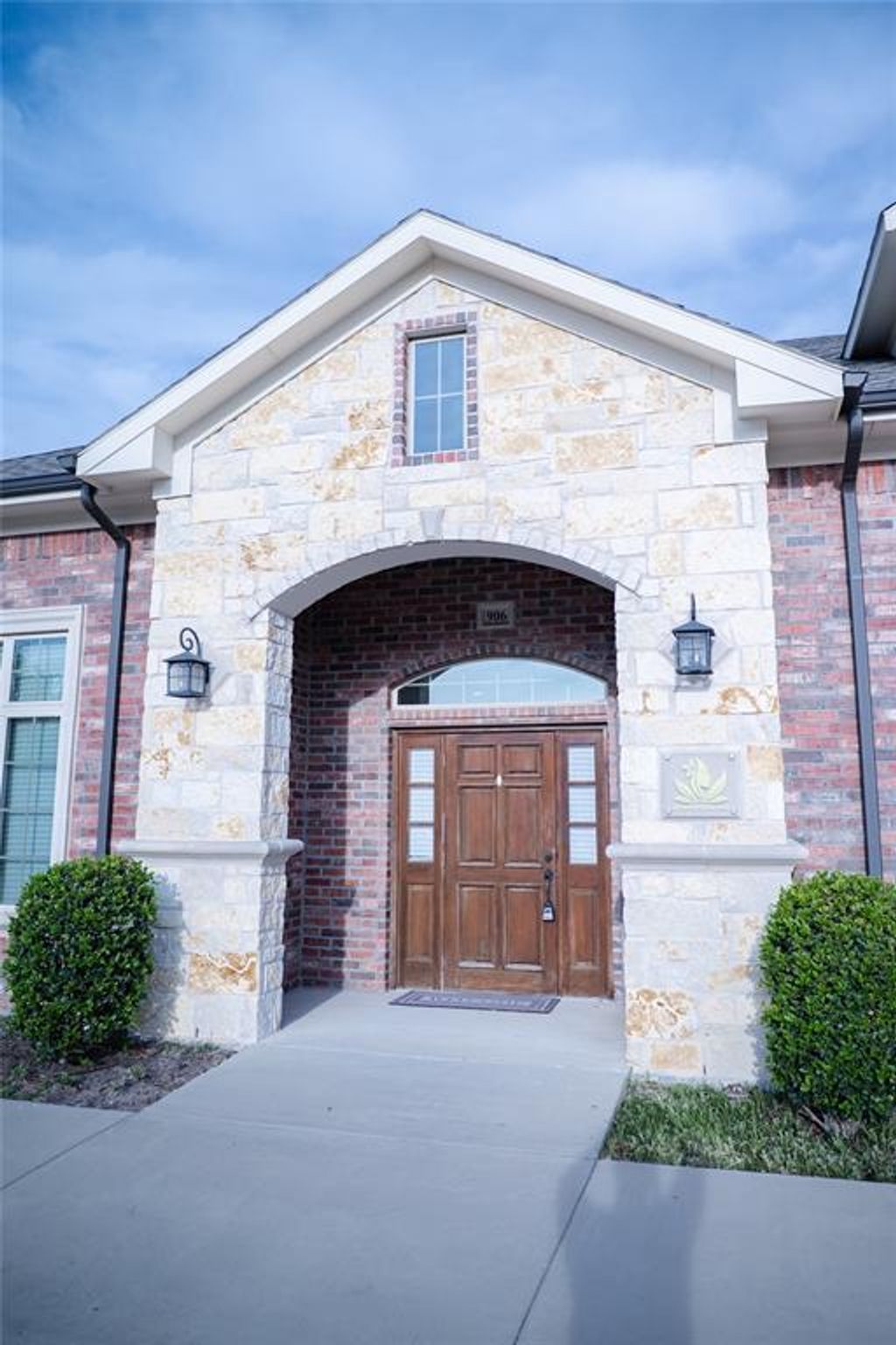 8668 John Hickman Parkway 906, Frisco