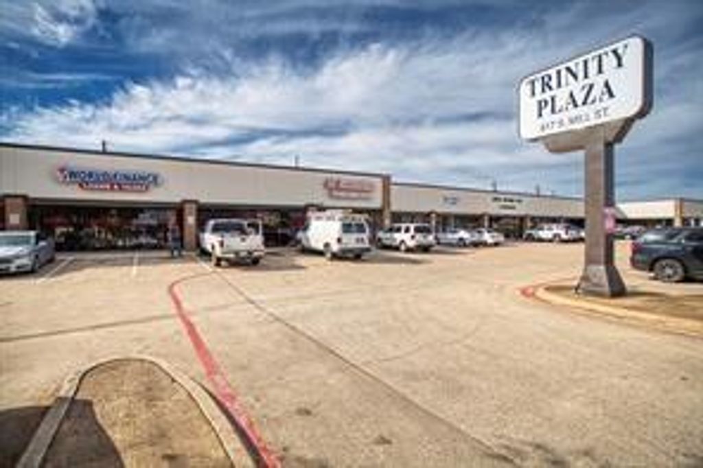 817 S Mill Street 108, Lewisville