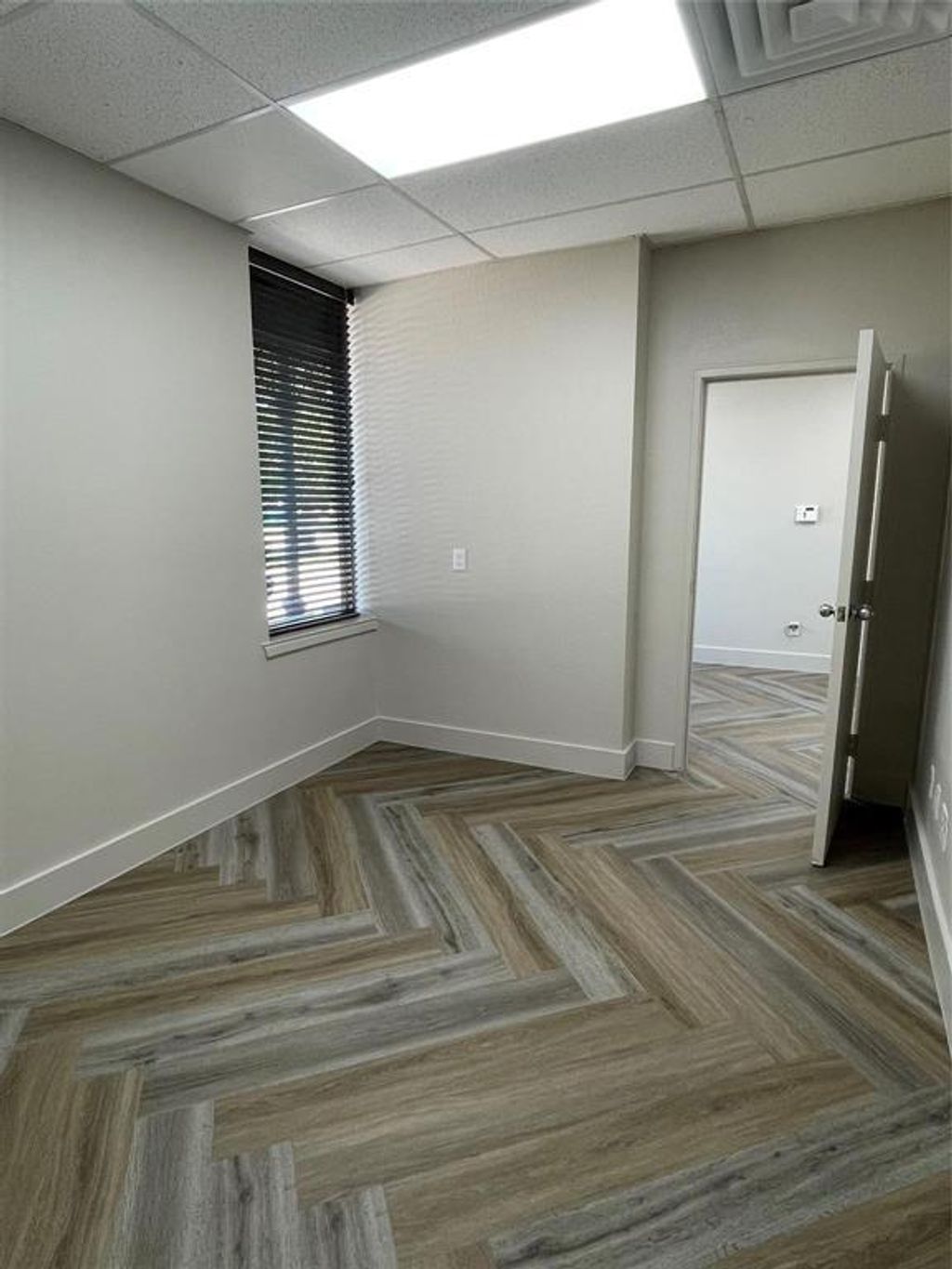 330 N 8th Street 104, Midlothian