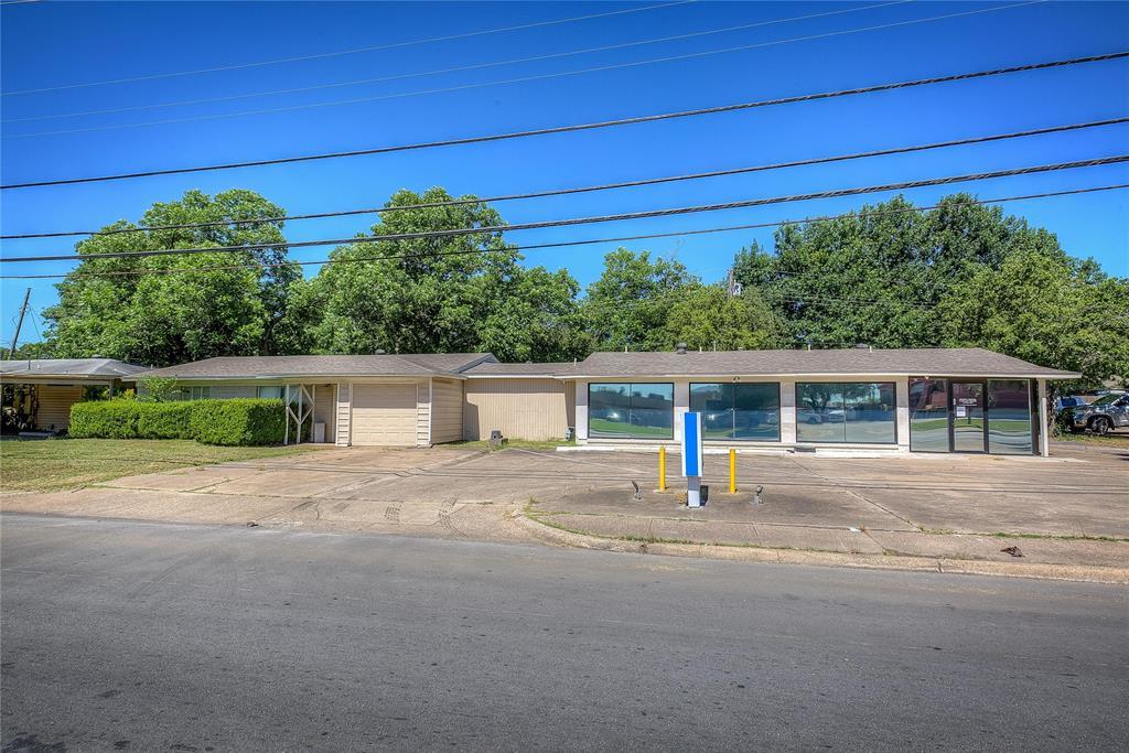 737 Irby Lane 1, Irving