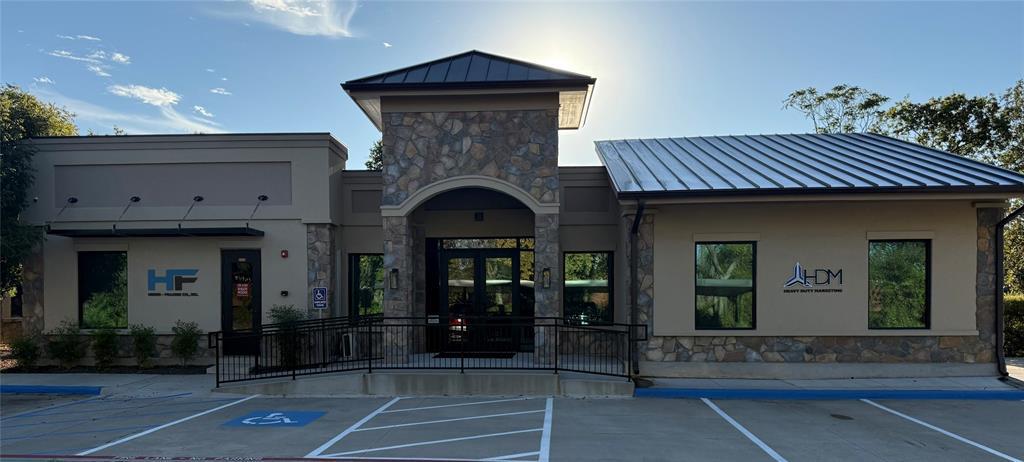 10 E Mcdermott Drive, Allen