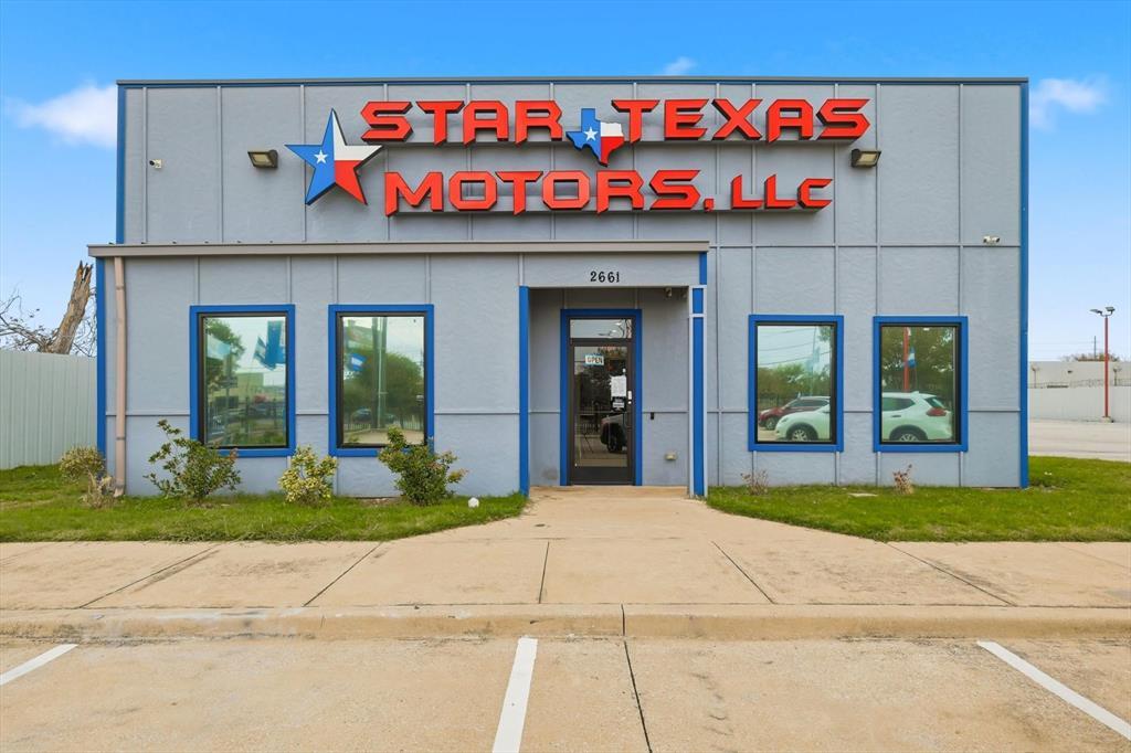 2661 Walnut Hill Lane, Dallas