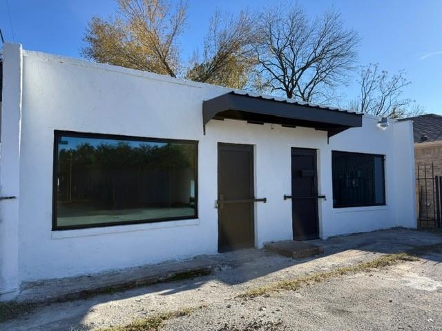 4126 Metropolitan Avenue, Dallas