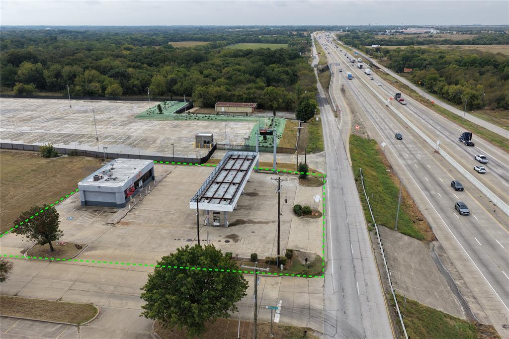 300 S Interstate 35 Road, Red Oak