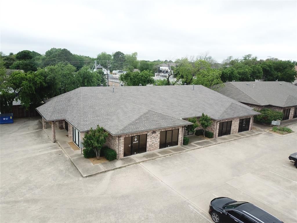 206 Elm Street, Lewisville