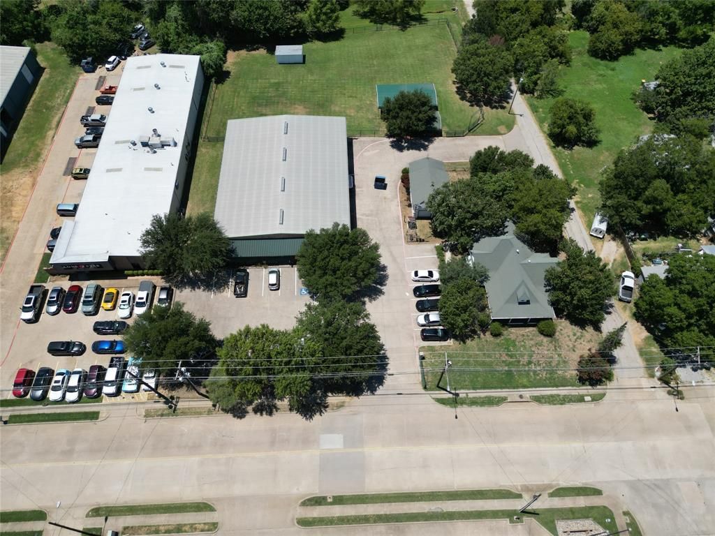 729 N Cowan Avenue, Lewisville