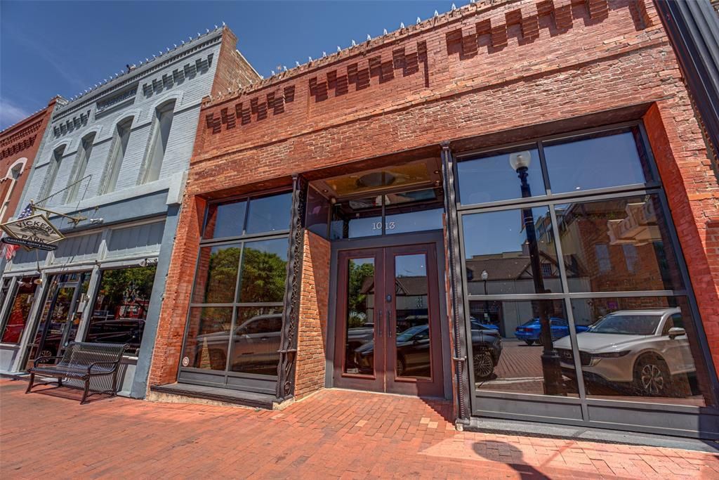 1013 E 15th Street, Plano