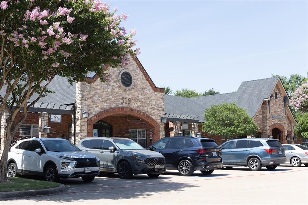515 W Southlake Boulevard A1, Southlake