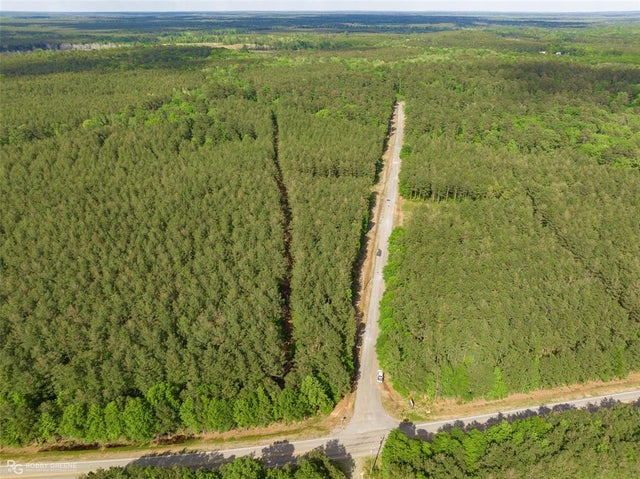 113 Buffalo Road, Benton