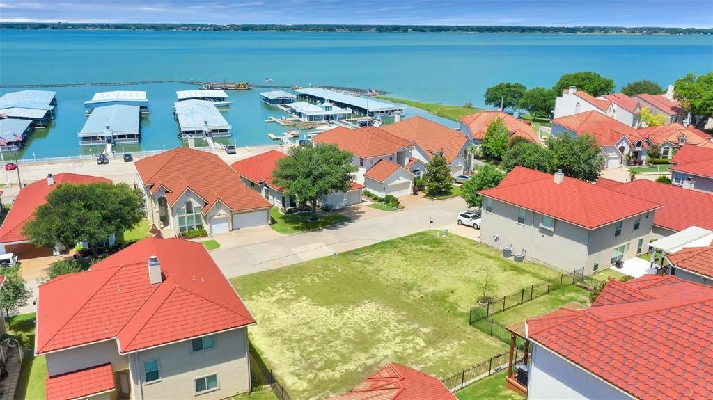 2033 Pontchartrain Drive, Rockwall