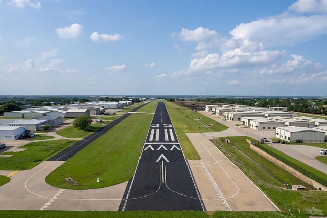 Photo of Listing #21041159