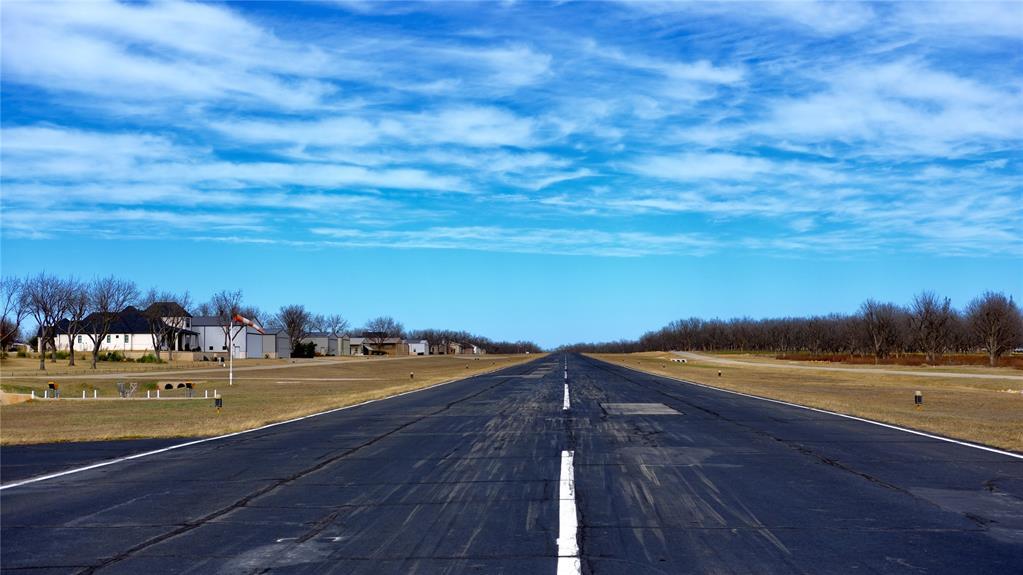 1700 Cirrus Loop, Granbury