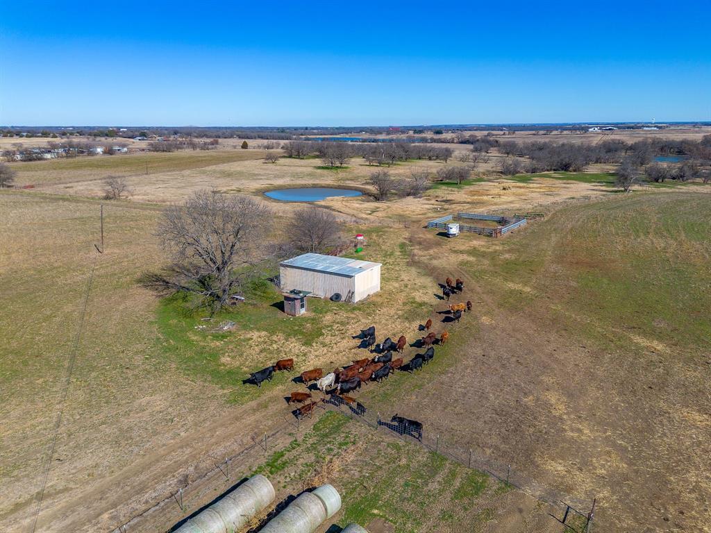 10517 County Road 418, Grandview