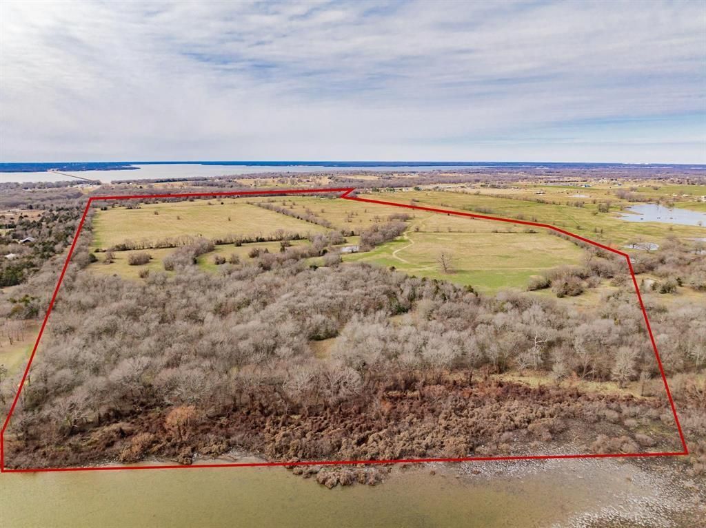 352 Rs County Road 1605, Point