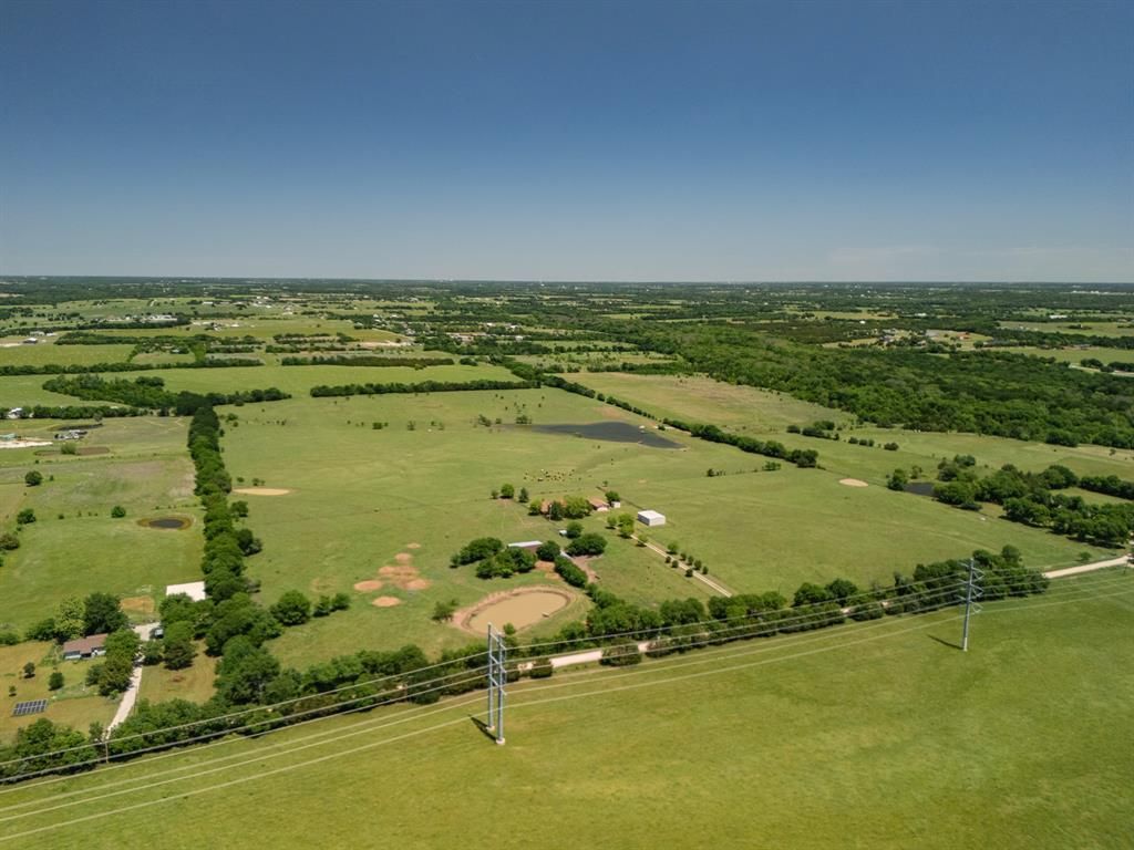 12099 County Road 1028, Blue Ridge