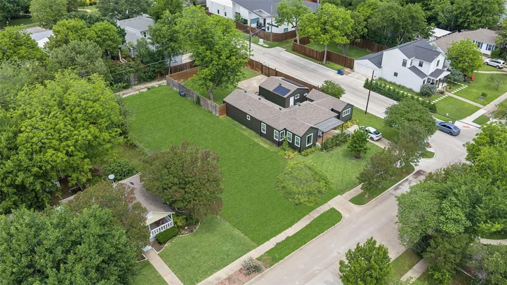 8819 Redondo Drive, Dallas