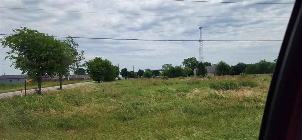 5551 Fm 982, Princeton