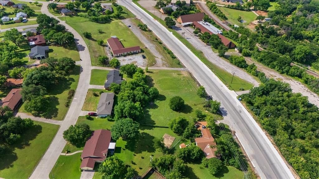 4528 Rolling Hills Drive, Fort Worth