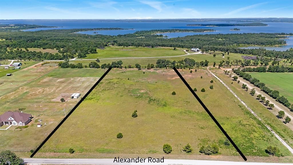 23623 Alexander Road, Pilot Point