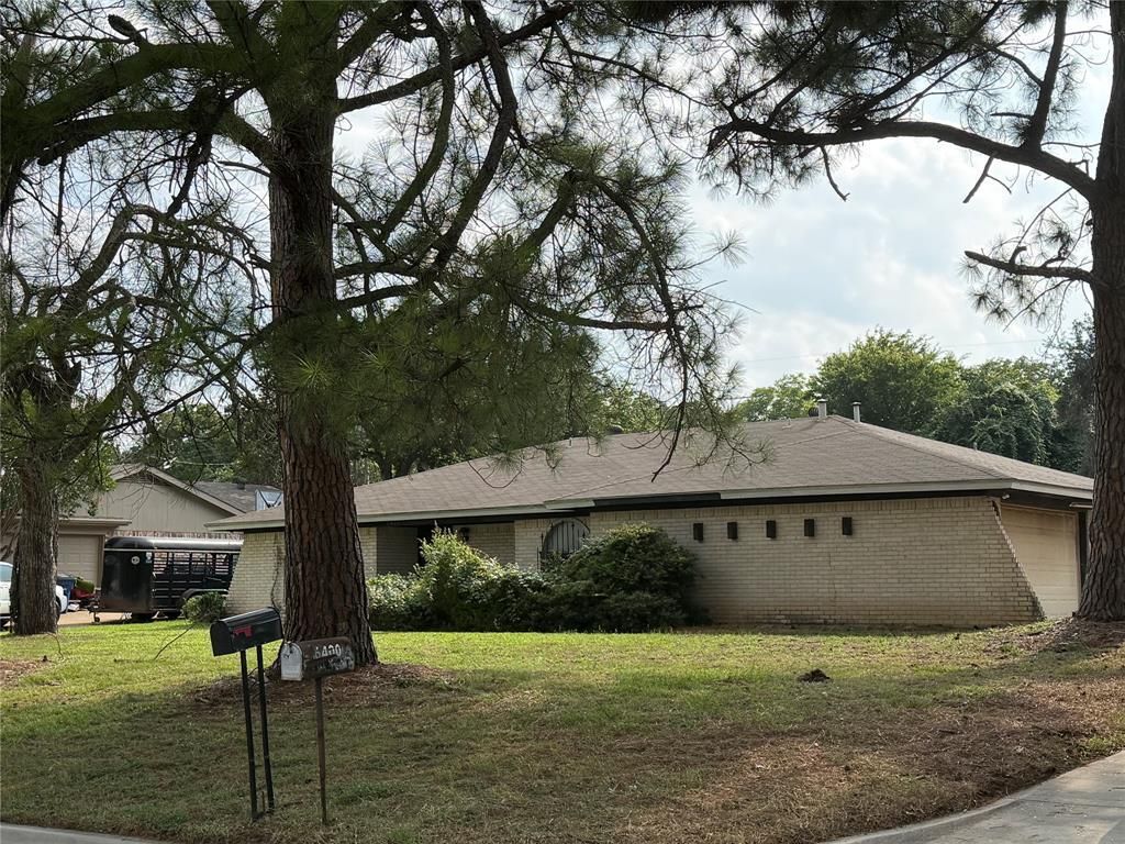 6400 Kingston, Colleyville