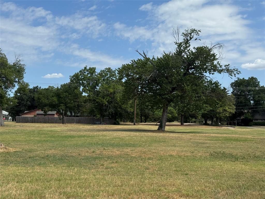 105 Smallwood Drive, Westworth Village