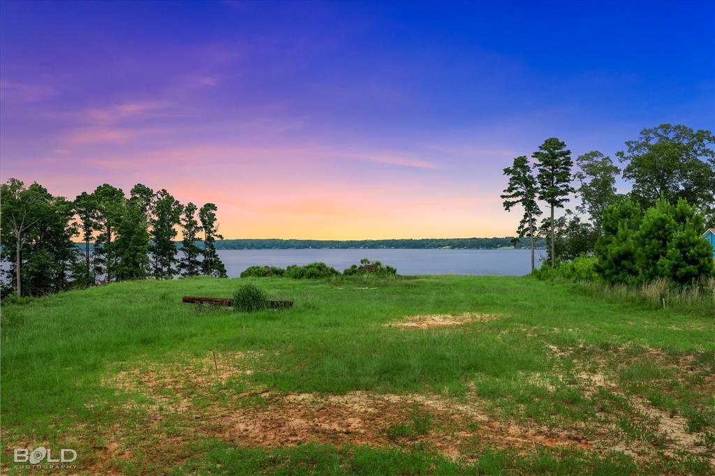 122 N. Point Drive, Downsville