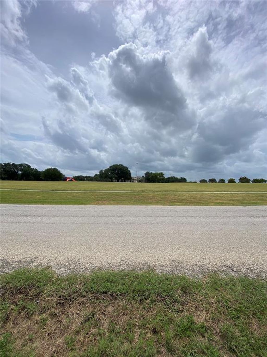 4043 Apache Circle, Granbury