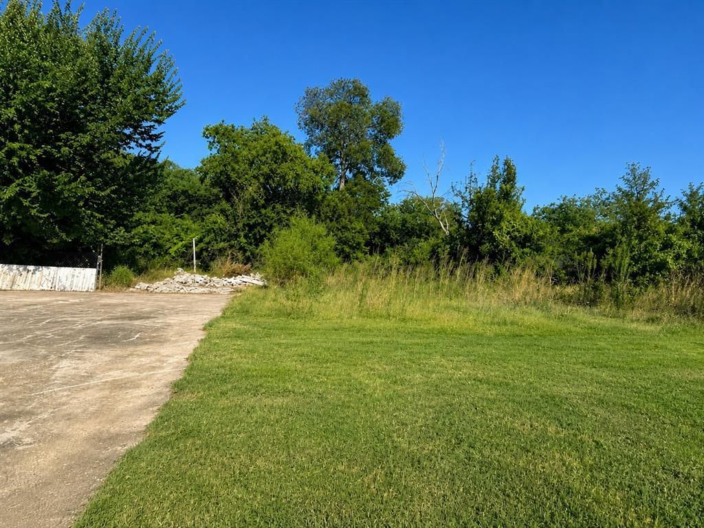 2514 Tierney Road, Fort Worth