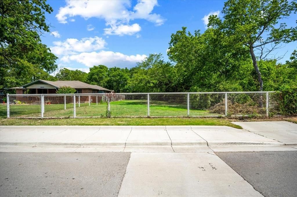6900 Craig Street, Fort Worth