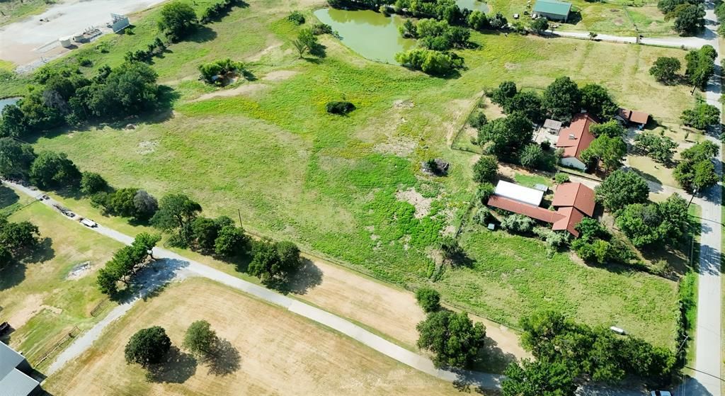 642 Jernigan Road, Lewisville