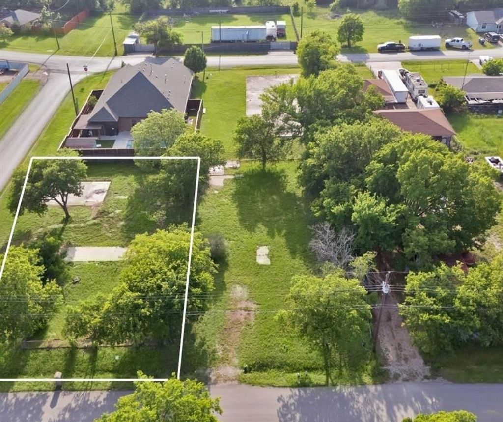 226 Carson Street, Red Oak