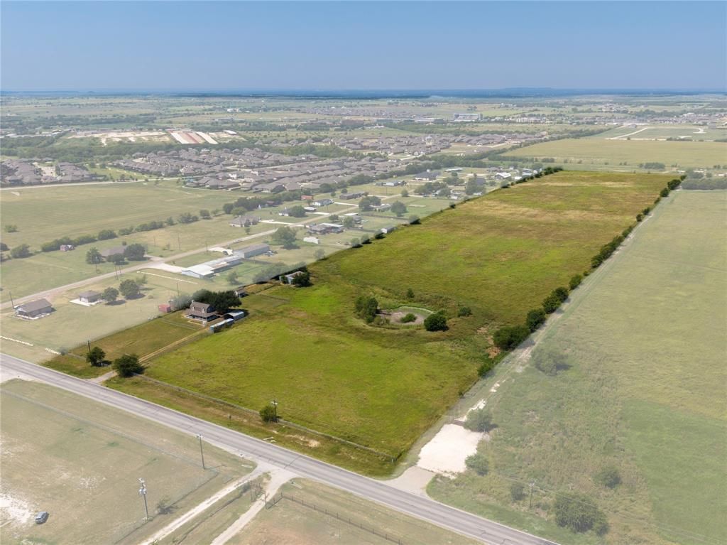 1001 N Pearson Street, Godley
