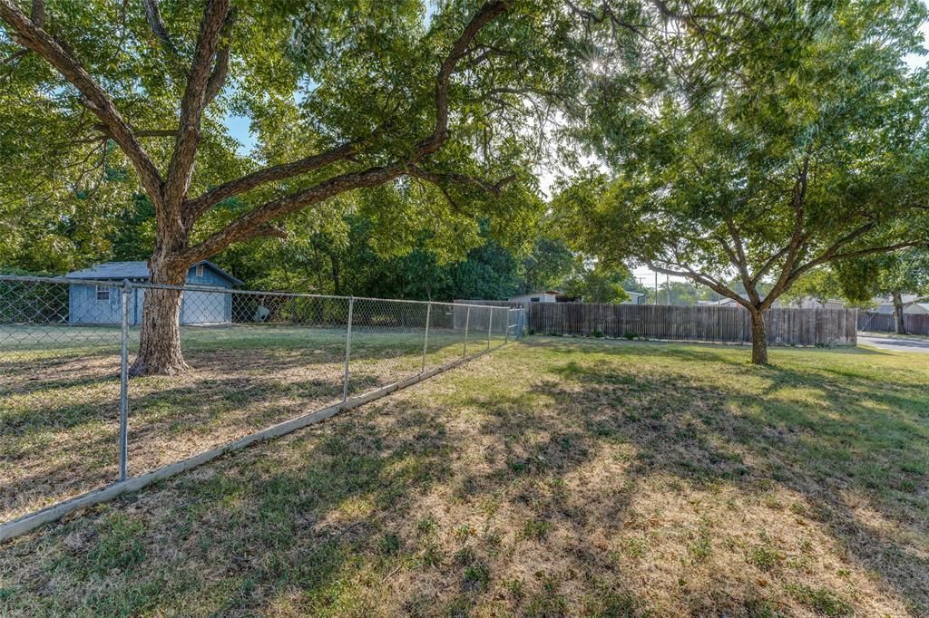 6558 Garland Avenue, Fort Worth