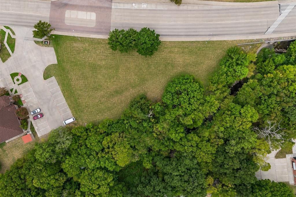 525 Westpark Way, Euless