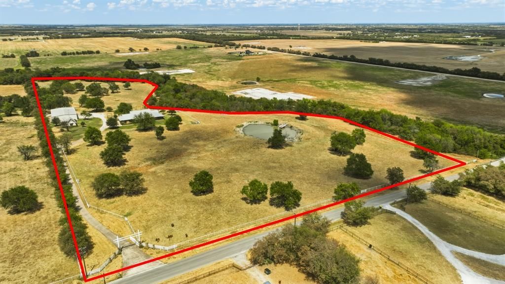 11918 Riek Road !, Krum